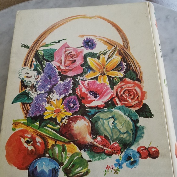 better homes and gardens new garden book - Picture 2 of 6